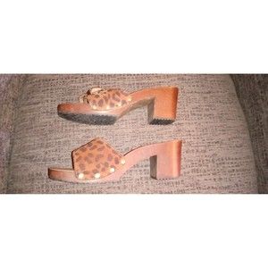 Vintage Dr. Sholl's wood heels sandals faux leopard print made in Italy Italian